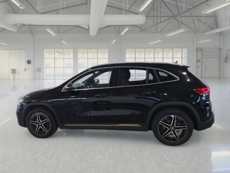 MERCEDES-BENZ EQA 250 PREMIUM SUV