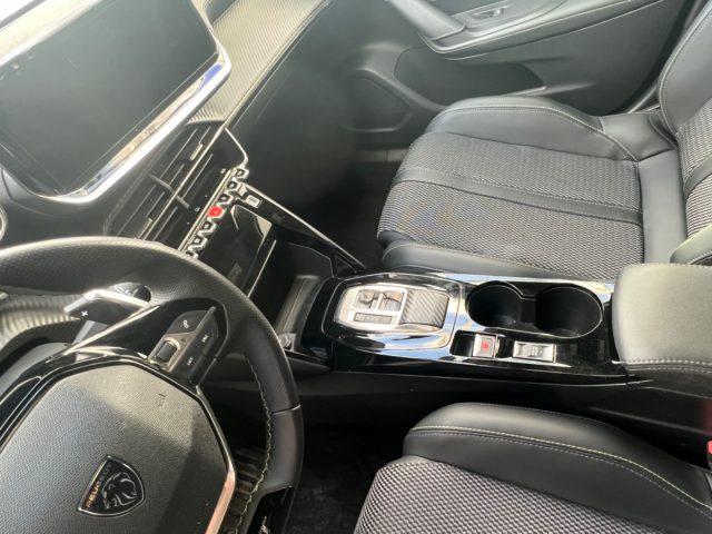 PEUGEOT 2008 PureTech 130 S&S EAT8 GT tua da ?249,00 mensili