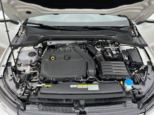 VOLKSWAGEN Golf 1.5 TGI DSG Life