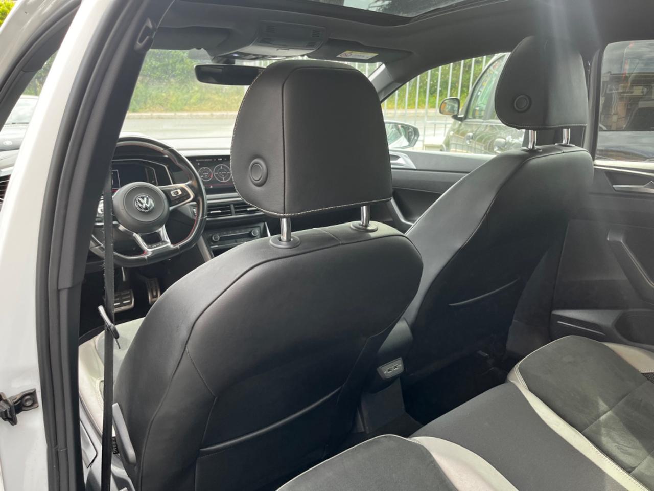 Volkswagen Polo 2.0 TSI DSG GTI BlueMotion Technology