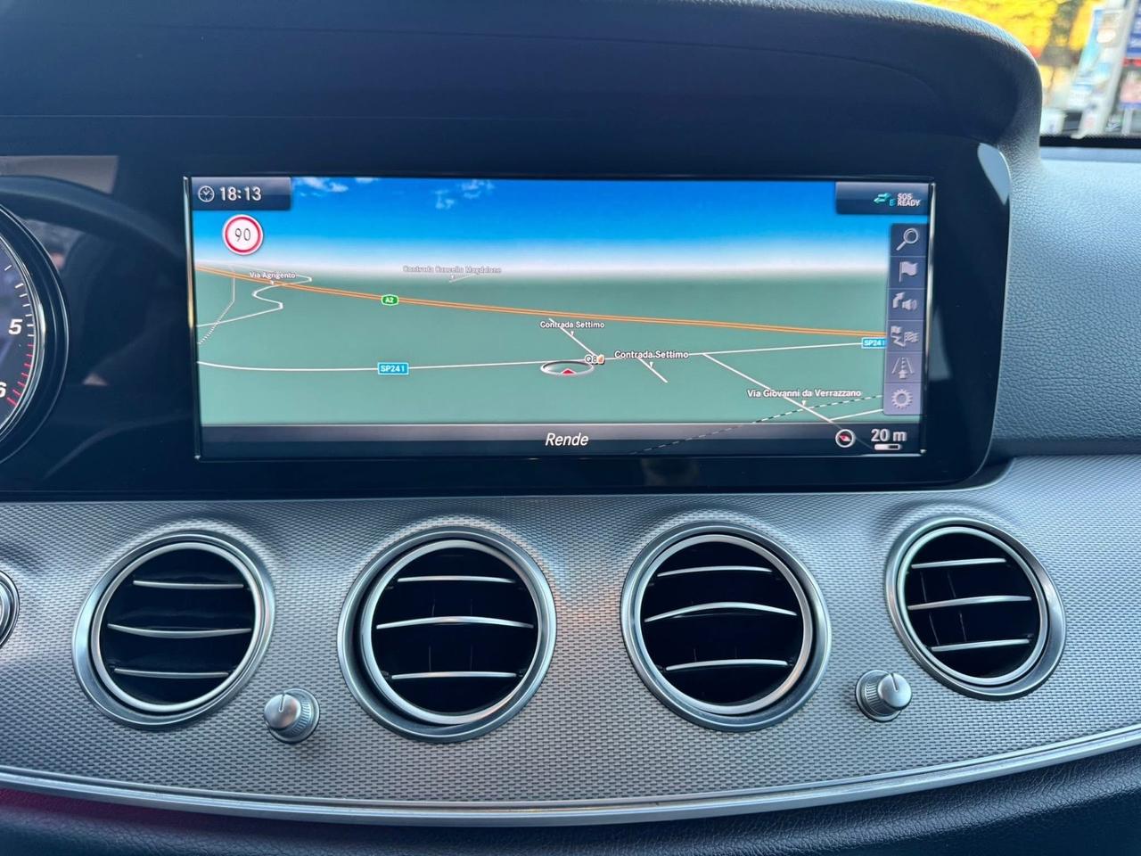 Mercedes-benz E 220 d Auto Premium Plus