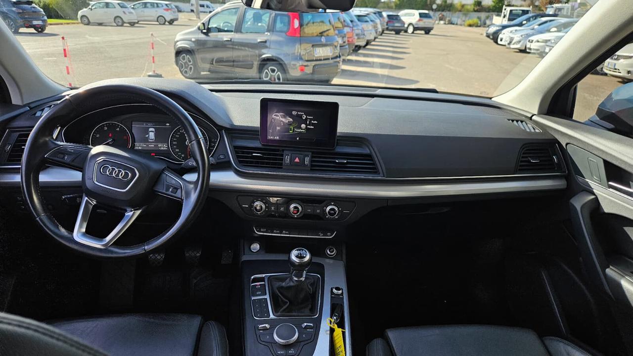 Audi Q5 2.0 TDI 150 CV Business
