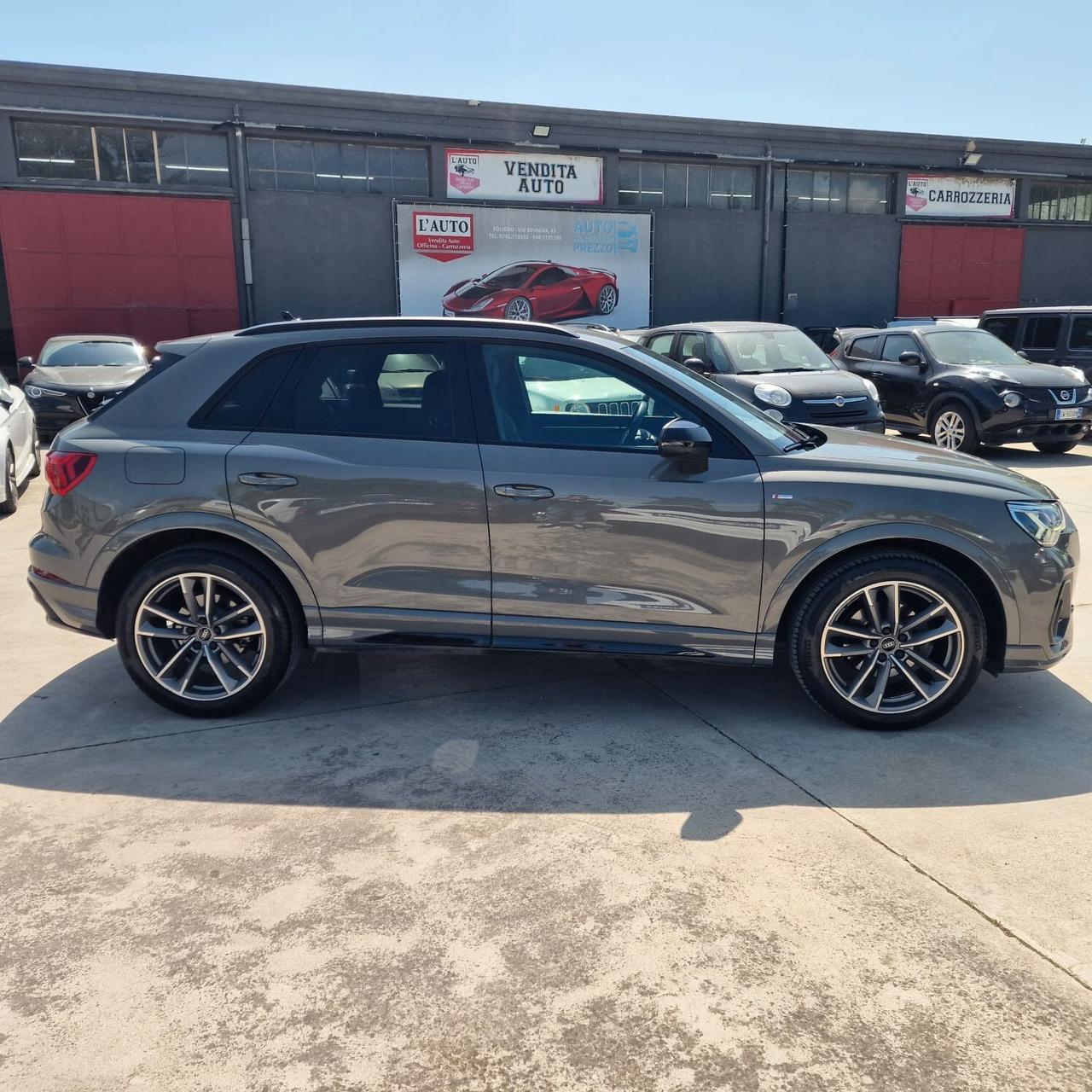 Audi Q3 SPB 35 TDI quattro S tronic line edition impeccabile UNICO PROPRIETARIO