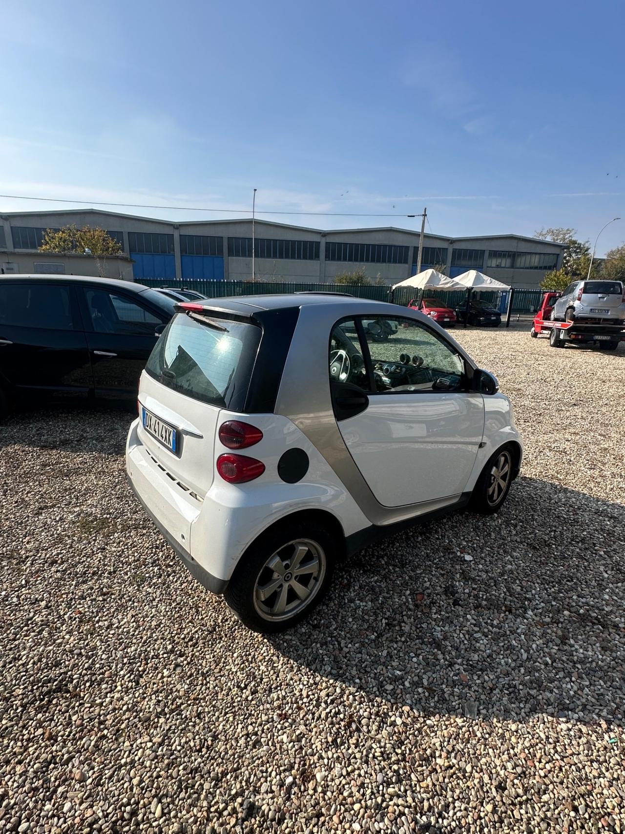 Smart ForTwo 1000 52 kW coupé passion