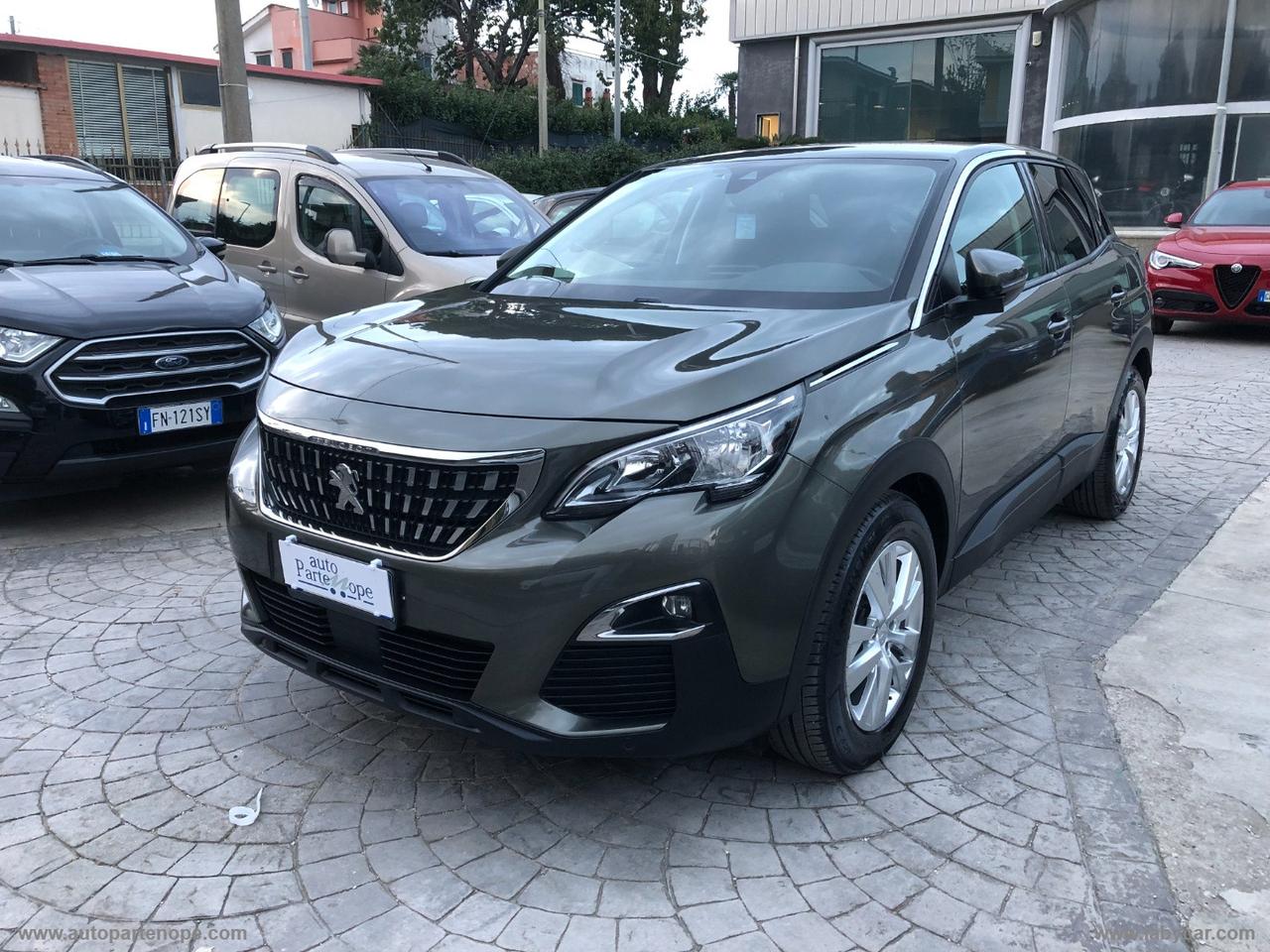 PEUGEOT 3008 BlueHDi 130 S&S EAT8 Business