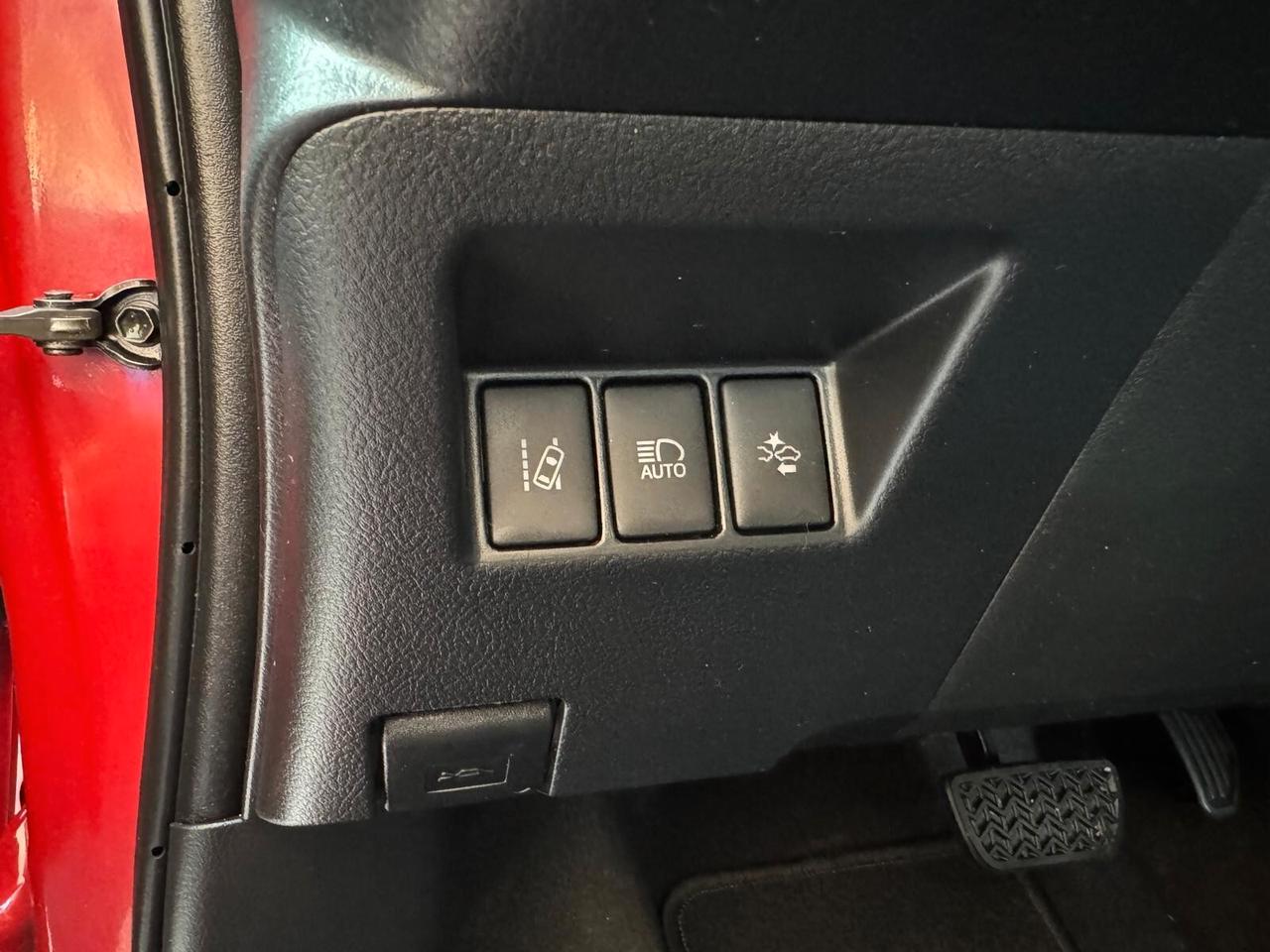 Toyota Yaris 1.5 Hybrid 5 porte Active