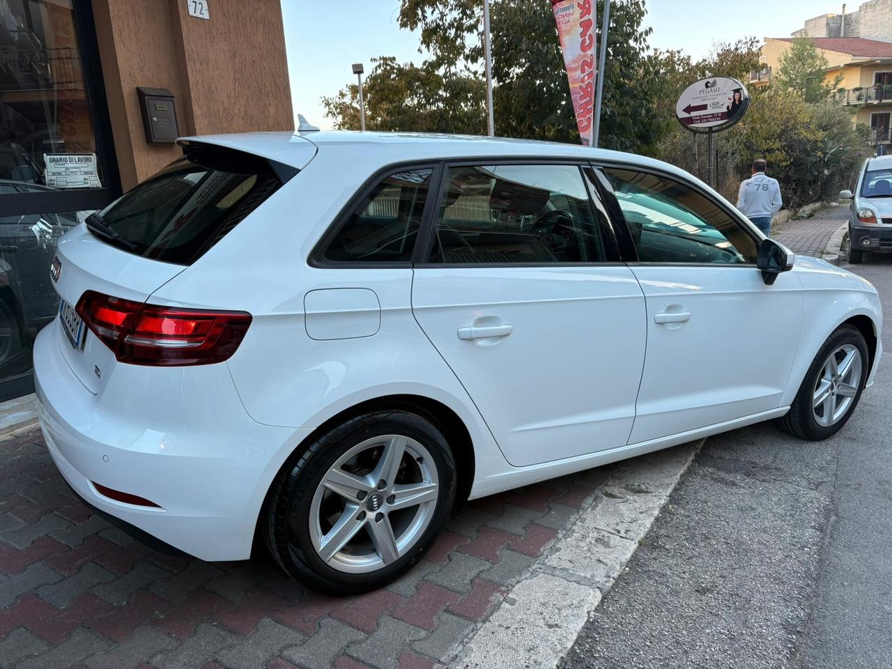 Audi A3 SPB 1.6 TDI 116 CV Business
