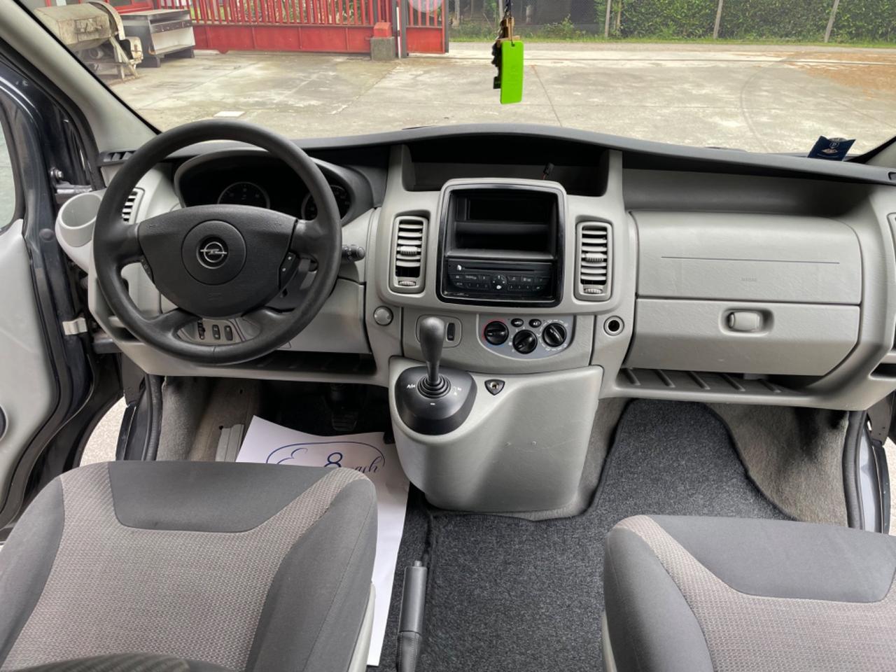 Opel Vivaro 27 2.5 CDTI PC-TN Tour Cosmo