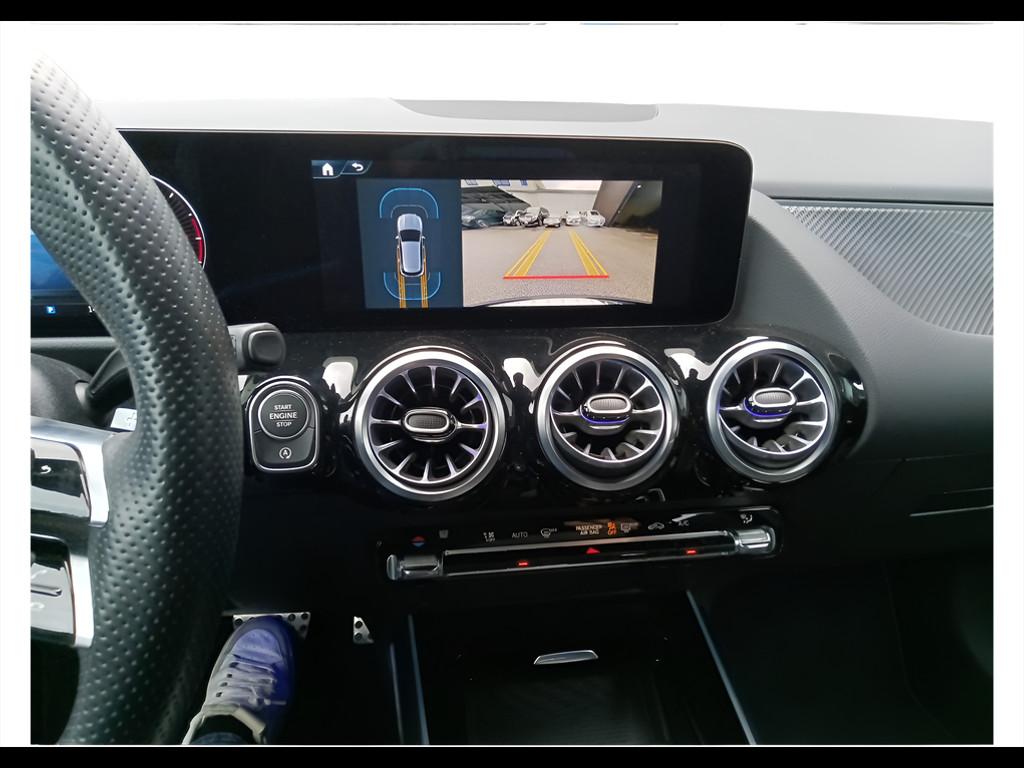 Mercedes-Benz GLA-H247 2023 - GLA 180 d AMG Line Advanced Plus auto