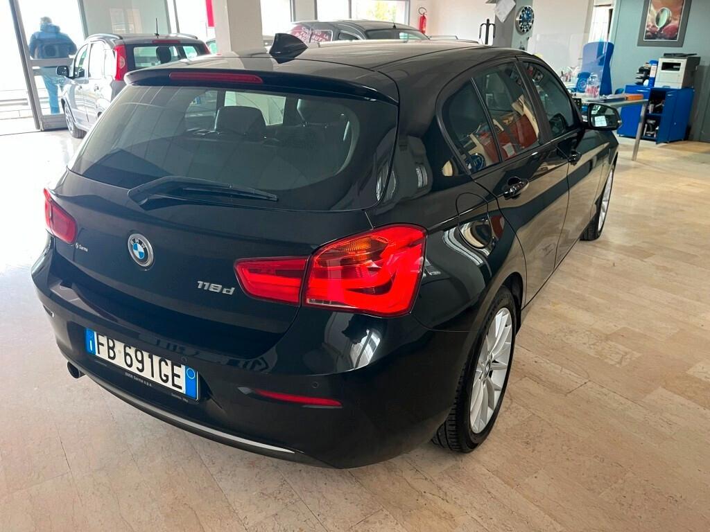 BMW Serie 1 5p. 118 d Urban Automatica Euro 6B