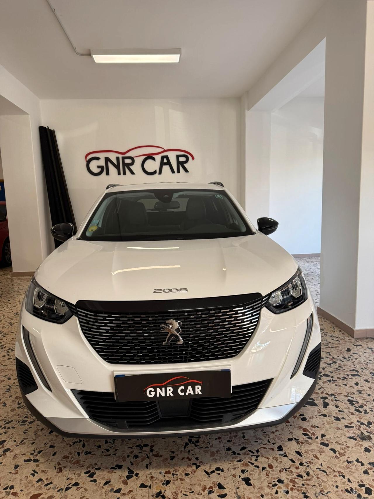 Peugeot 2008 BlueHDi 130 S&S EAT8 Allure