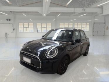 MINI COOPER CLASSIC AUTO 5 PORTE BERLINA