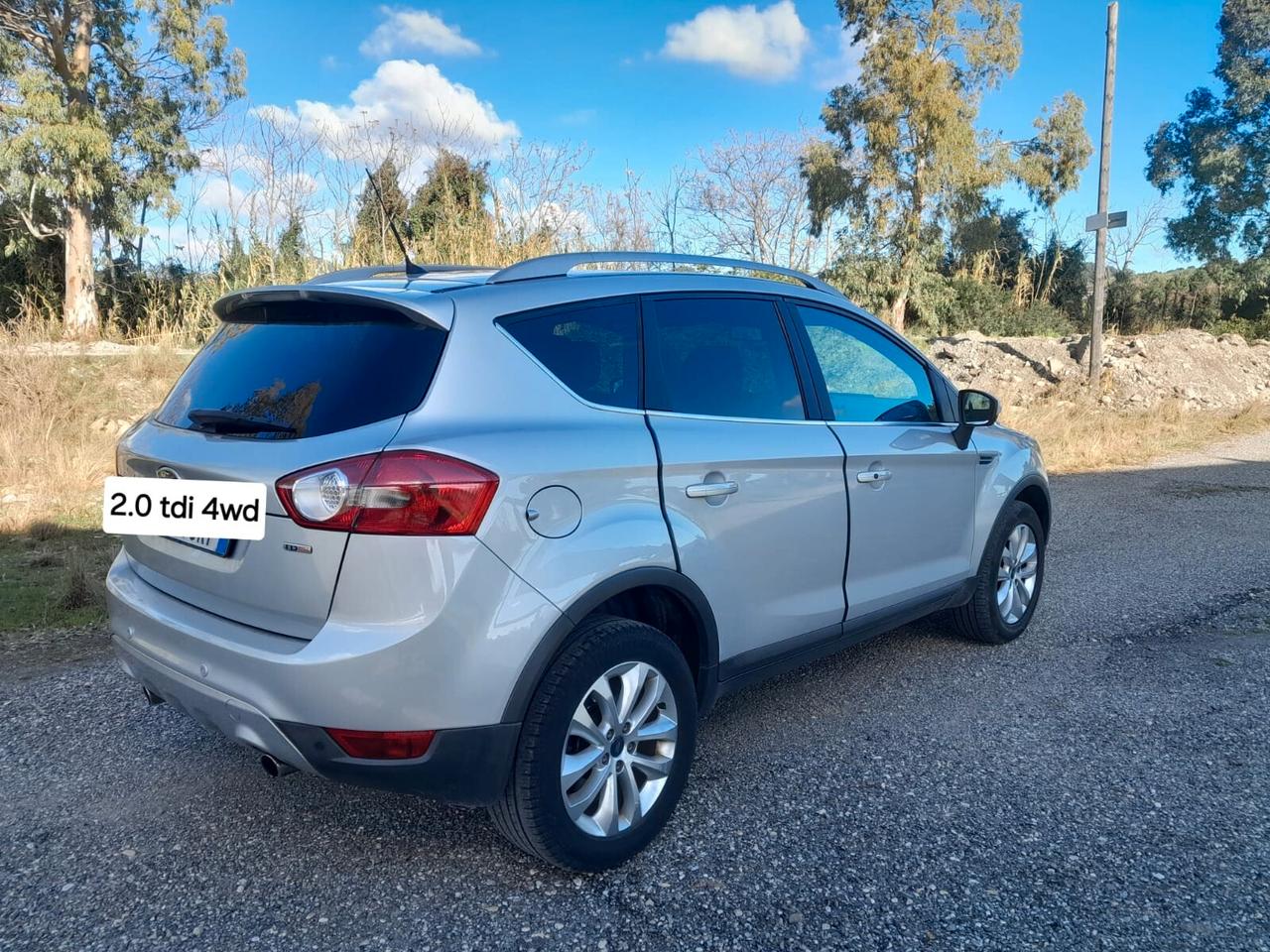 Ford Kuga 2.0 TDCi 136 CV 2WD Titanium
