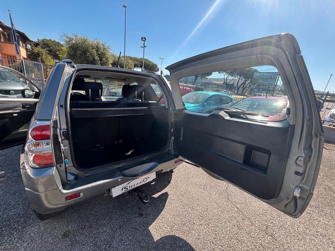 Suzuki Grand Vitara 1.9 DDiS 3 porte