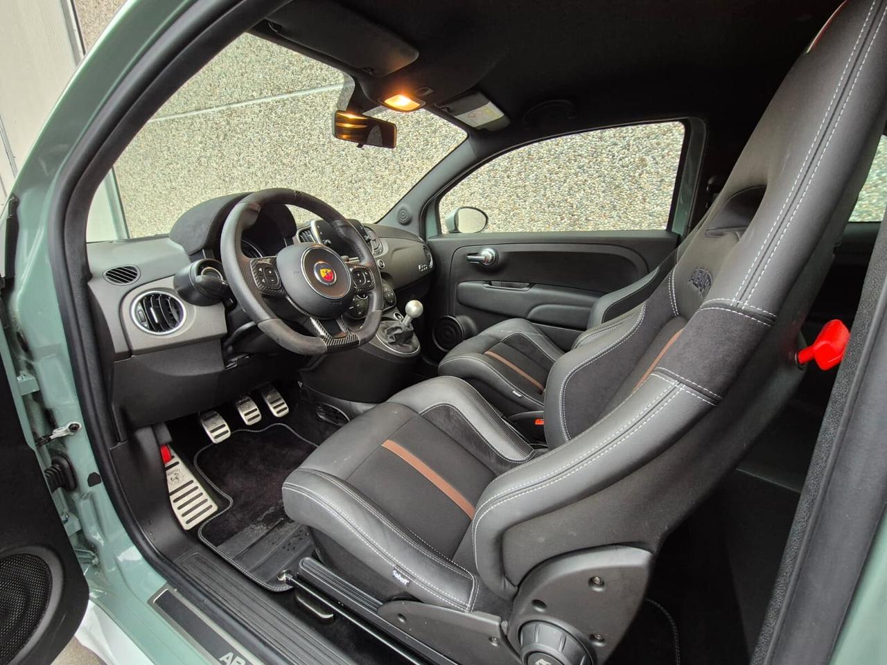 Abarth 695 1.4 Turbo T-Jet 180 CV 70°