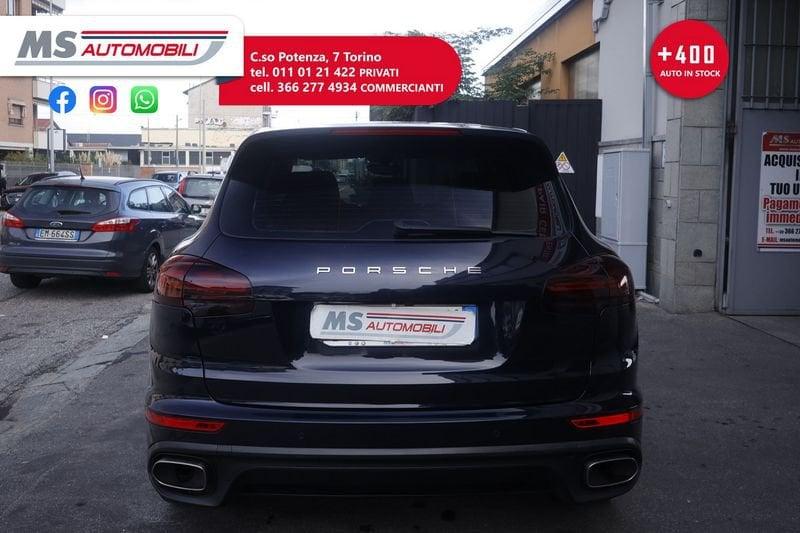 Porsche Cayenne Porsche Cayenne 3.0 tiptronic 184KW ANNO 2016