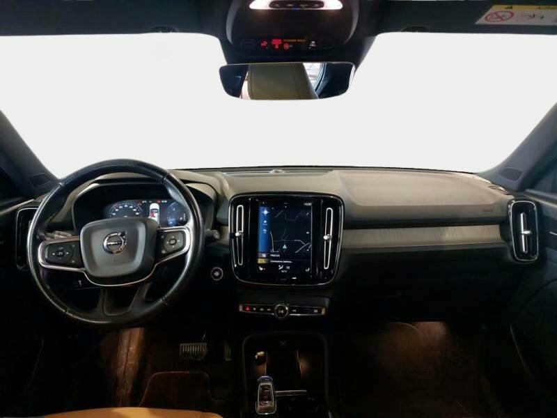 VOLVO XC40 D4 AWD GEARTRONIC INSCRIPTION SUV