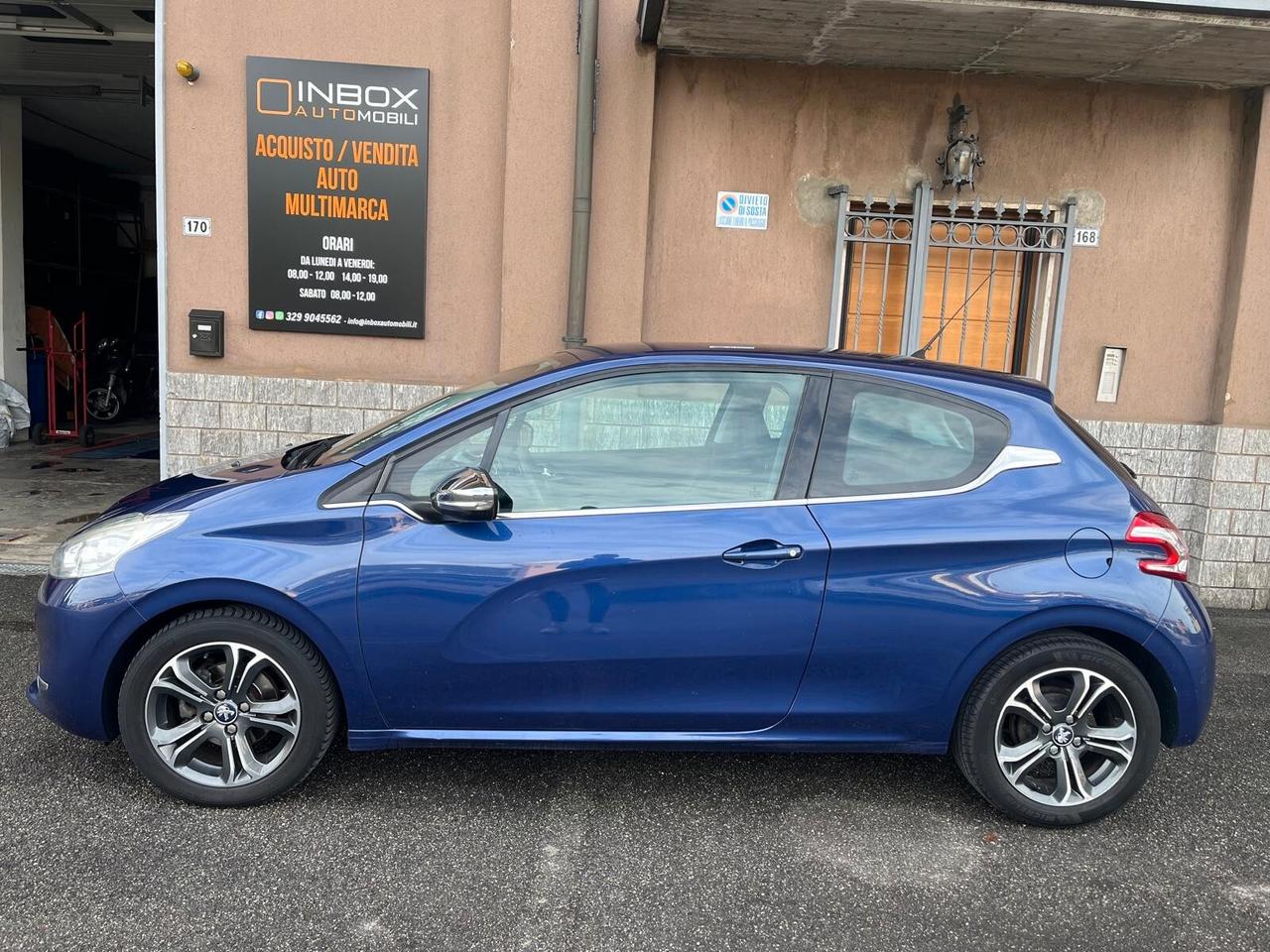 Peugeot 208 1.2 VTi 82 CV 3 porte Allure