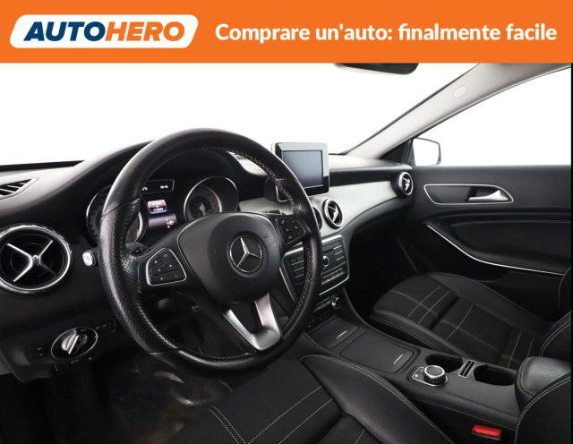 MERCEDES-BENZ GLA 200 d Automatic Sport