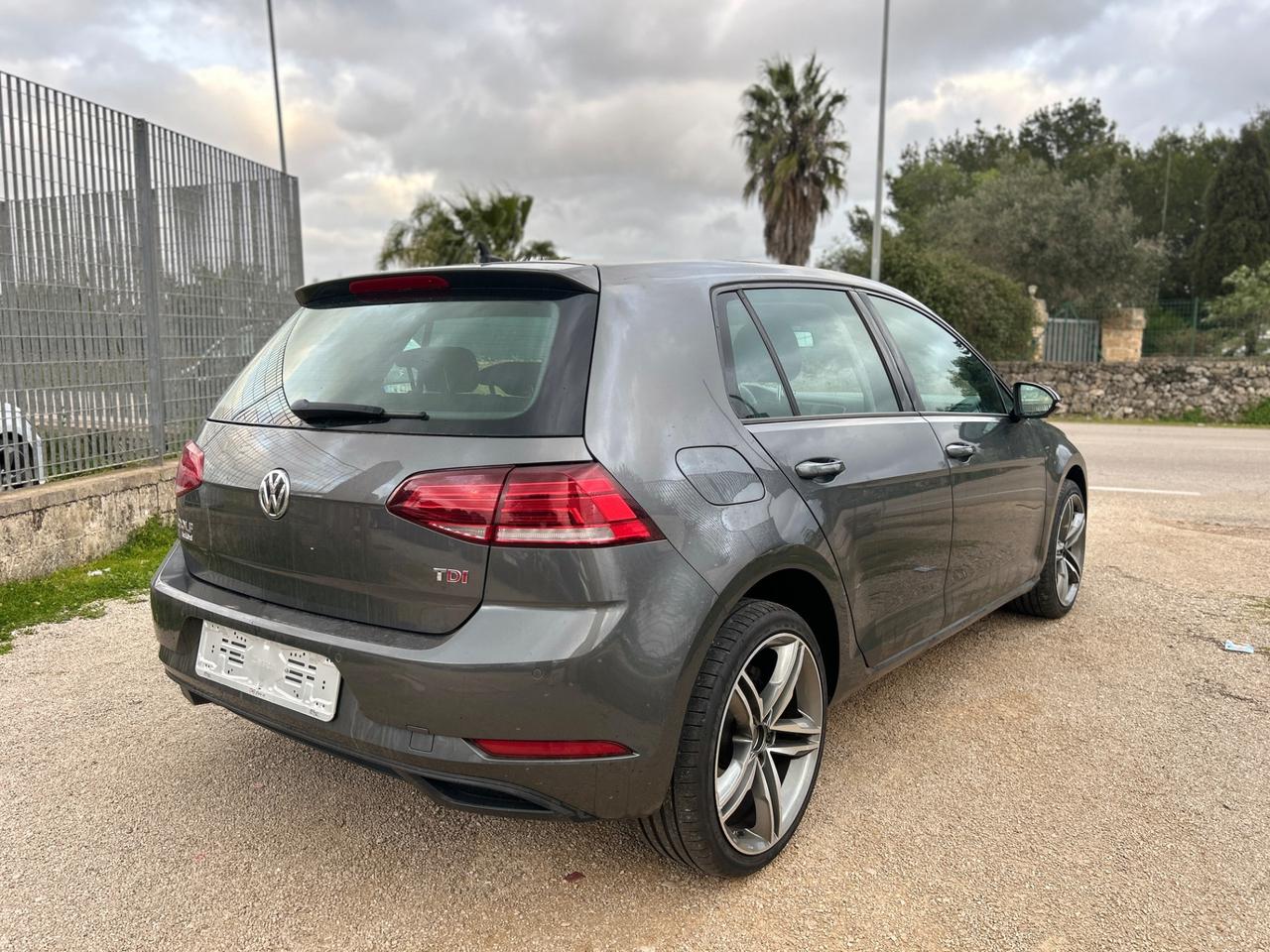Volkswagen Golf 7.5 1.6 TDI 115 CV-2017 NAVI/18”