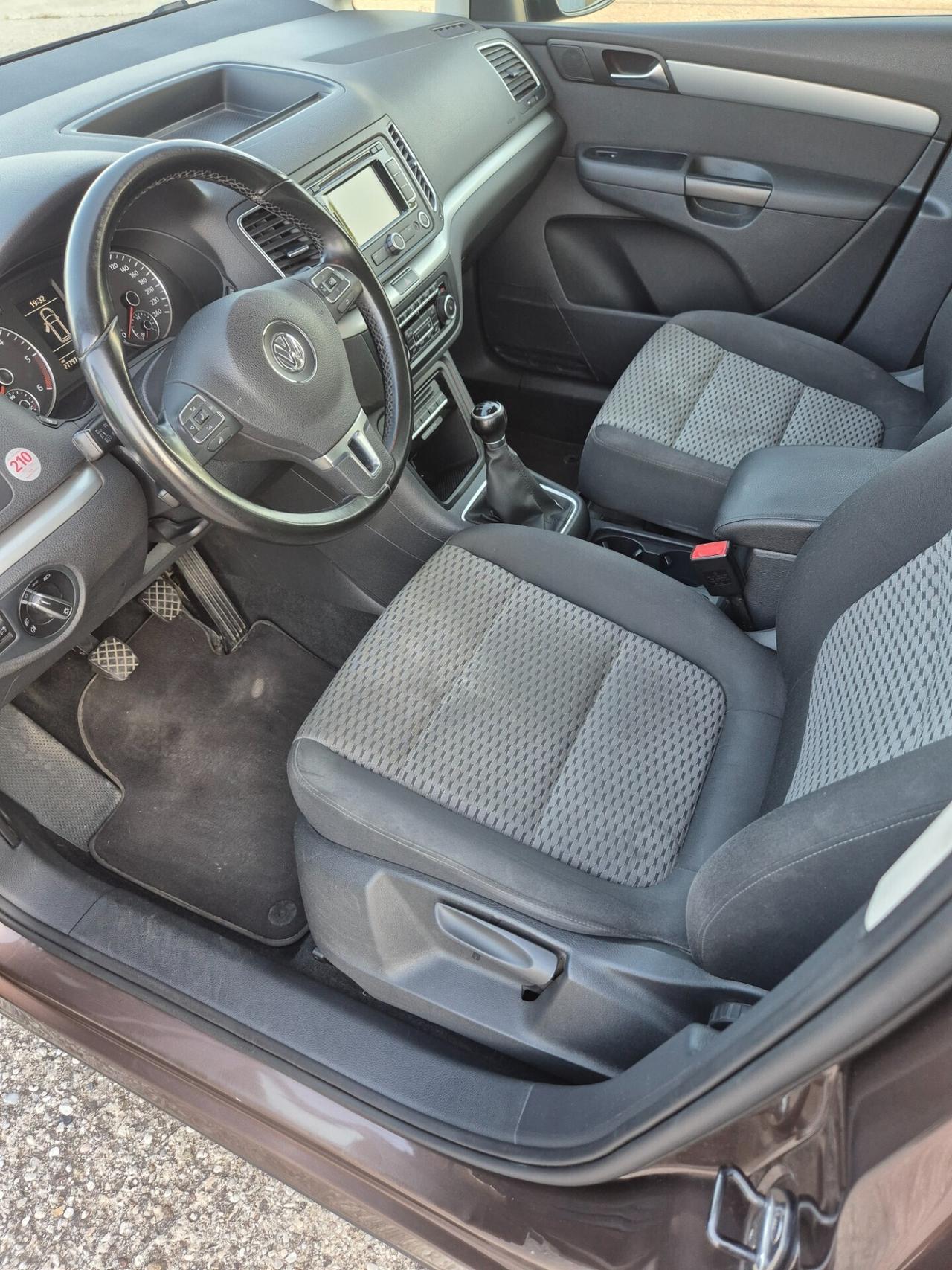 Volkswagen Sharan 2.0 TDI 16V 5 posti