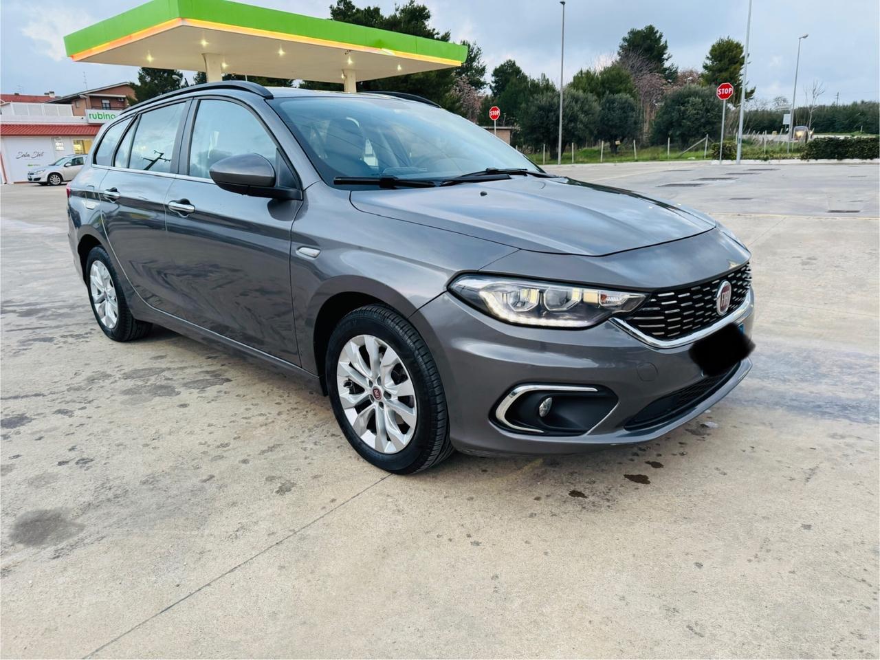 Fiat Tipo 1.6 Mjt S&S 5 porte Lounge