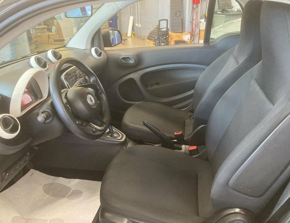 Smart fortwo EQ Pure