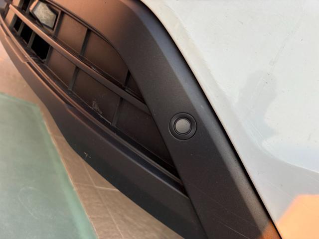 FORD Transit Custom 2.0 EcoBlue 136CV PL Combi Trend 9 POSTI