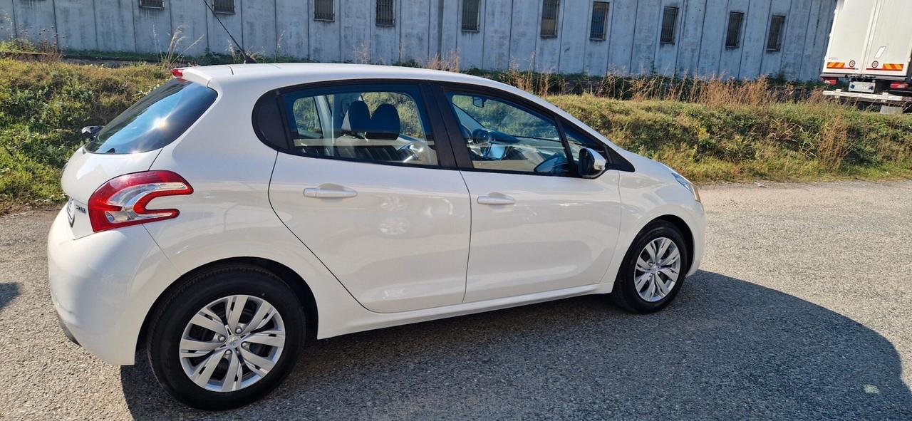 Peugeot 208 1.4 HDi 68 CV 5 P. unip.tagliandata