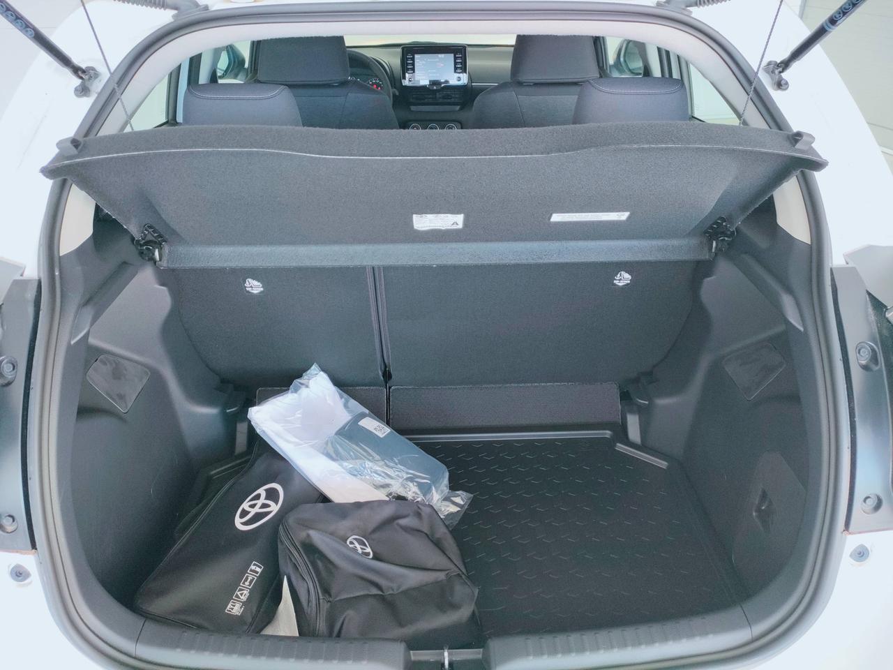 TOYOTA Yaris IV 2020 - Yaris 1.0 Active