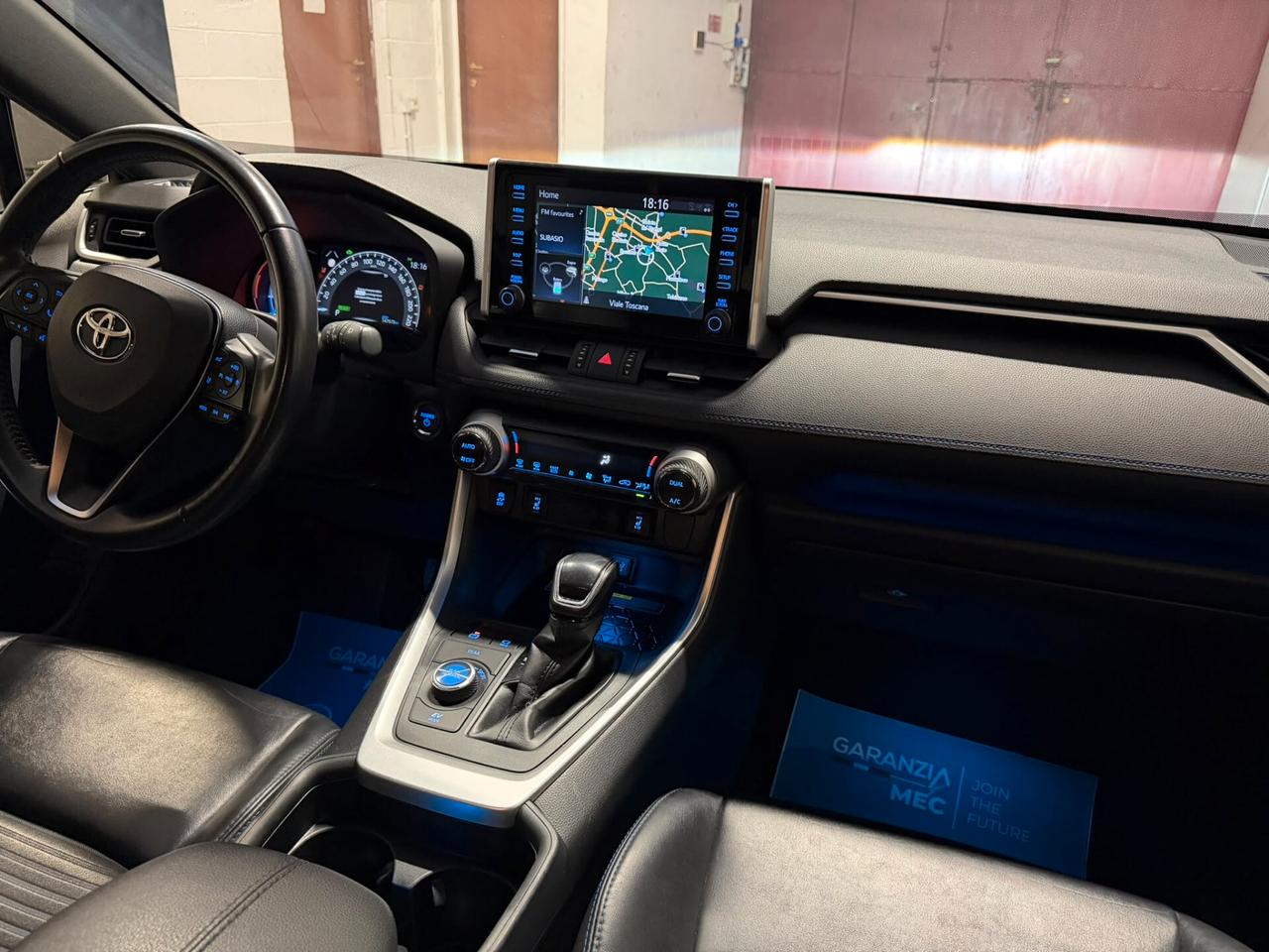 Toyota RAV 4 2.5 HV (222 CV) E-CVT AWD-I LOUNGE (163 KW)