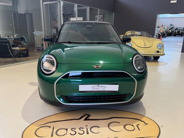 MINI Cooper E Cooper E Favoured BRITISH RACIG GREEN