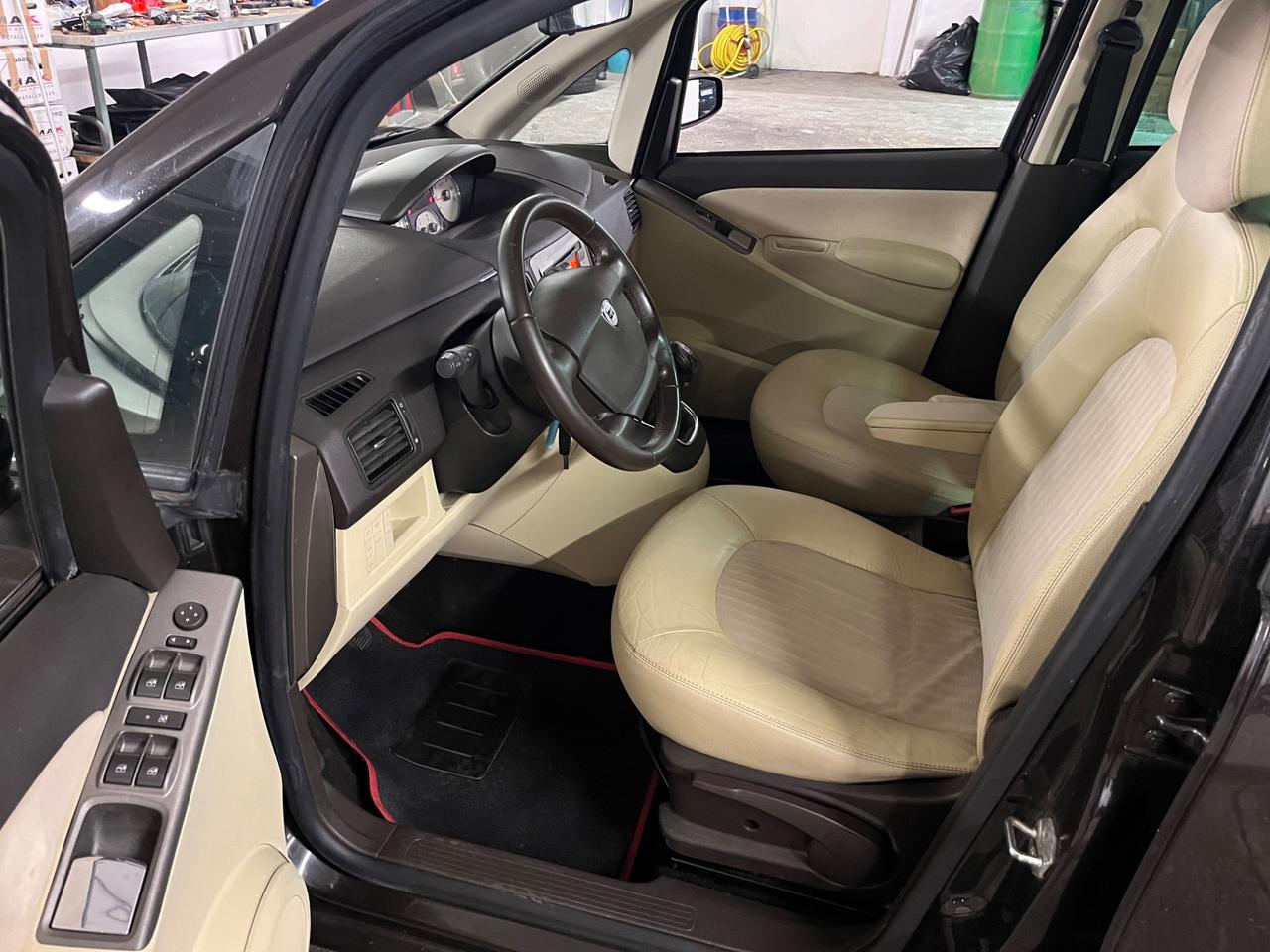 Lancia MUSA 1.4 16V Platino