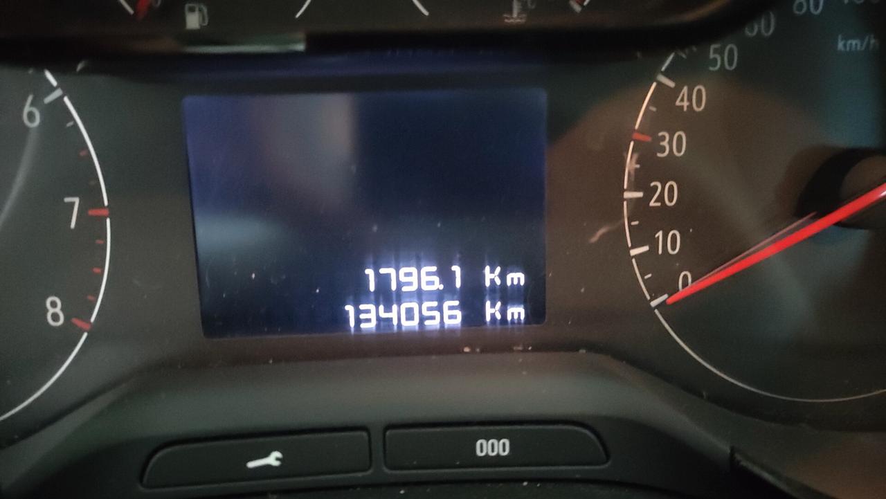 Opel Crossland X 1.2 benzina NEOPATENTATI - 2018