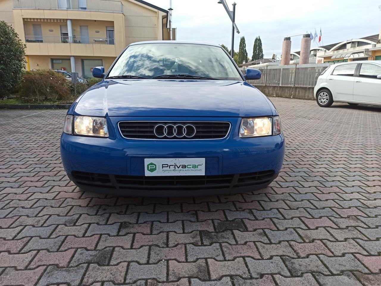 Audi A3 1.6 cat 3p. Ambiente