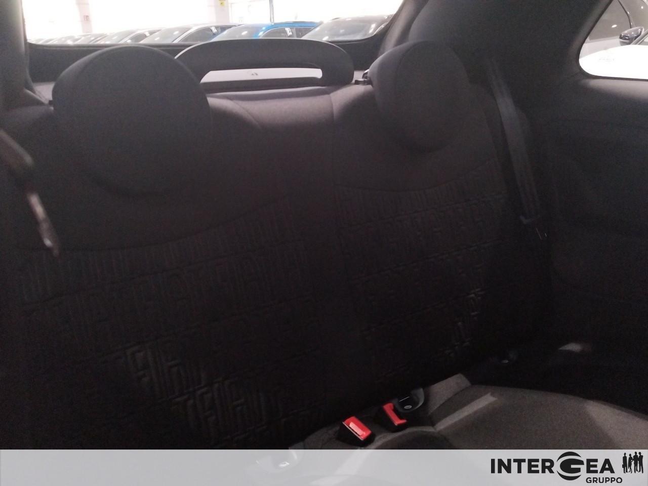 FIAT 500C 1.0 hybrid 70cv