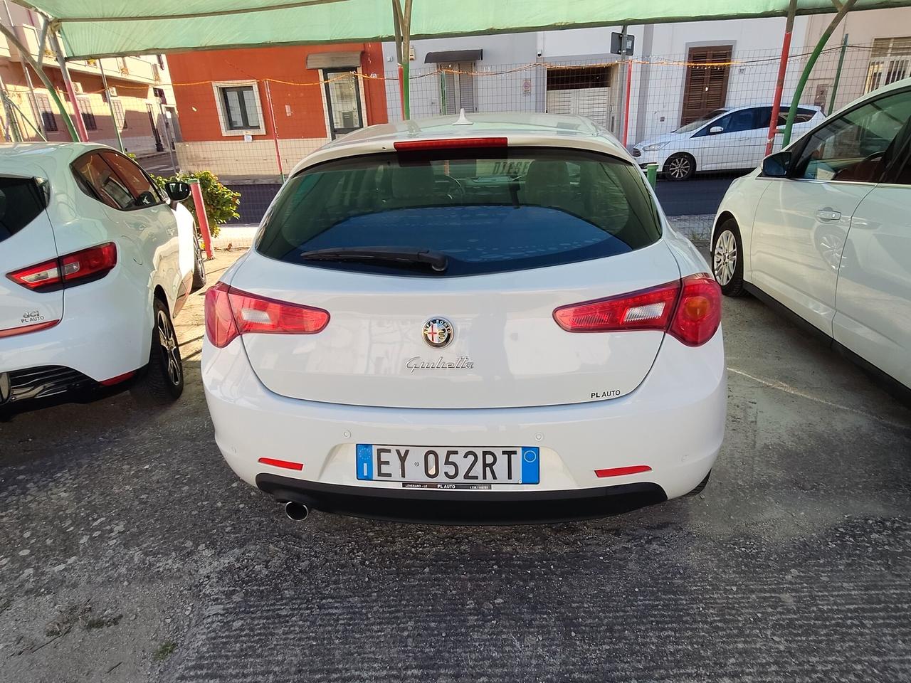 Alfa Romeo Giulietta 1.6 JTDm-2 105 CV Distinctive