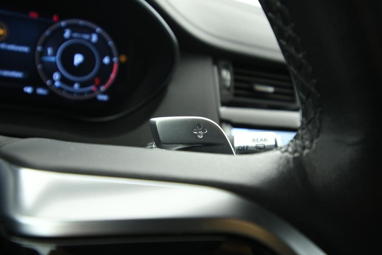 JAGUAR E-Pace 2.0d i4 mhev R-Dynamic SE awd 163cv auto N1+PREZZO+IVA+CAMERA 360