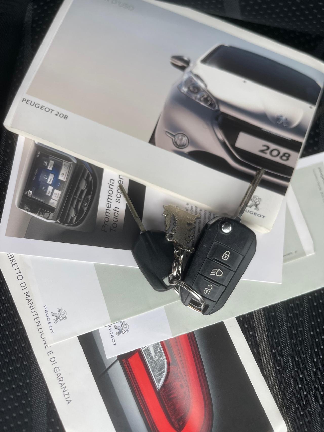 Peugeot 208 1.6 e-HDi 92 CV Stop&Start robotizzato 5 porte Allure