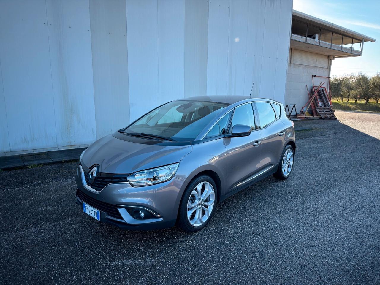 Renault Scenic Scénic TCe 140 CV FAP Intens