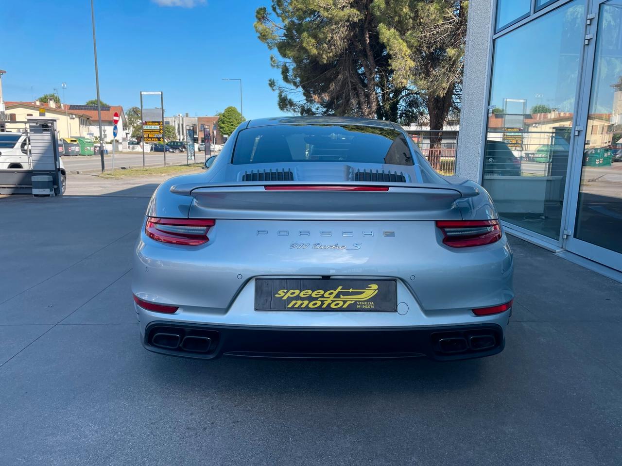 Porsche 911 3.8 Turbo S Coupé PCCB e Lift System