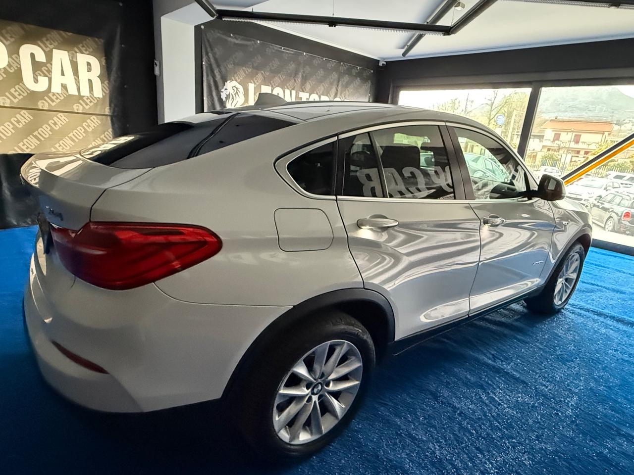 Bmw X4 xDrive20d gancio traino omologato auto da vetrina