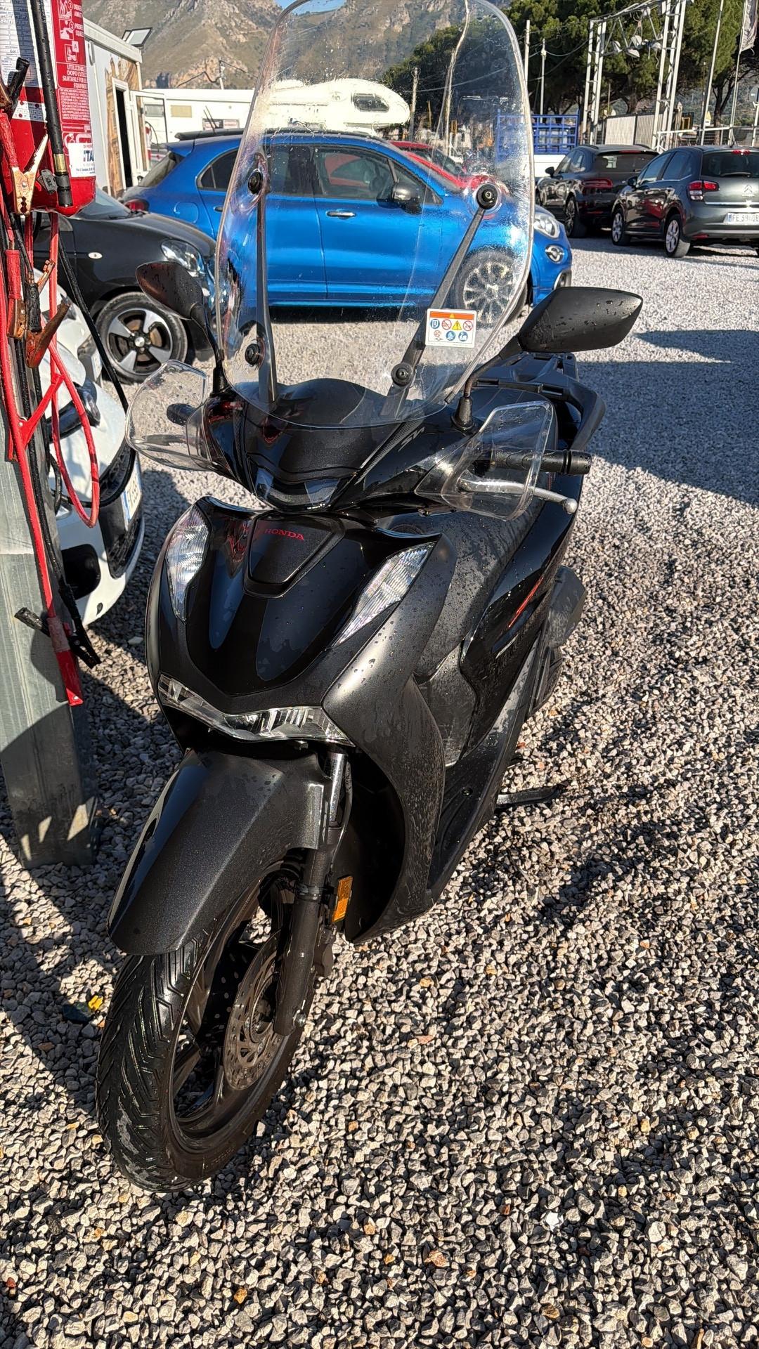 Honda SH 150 Sport