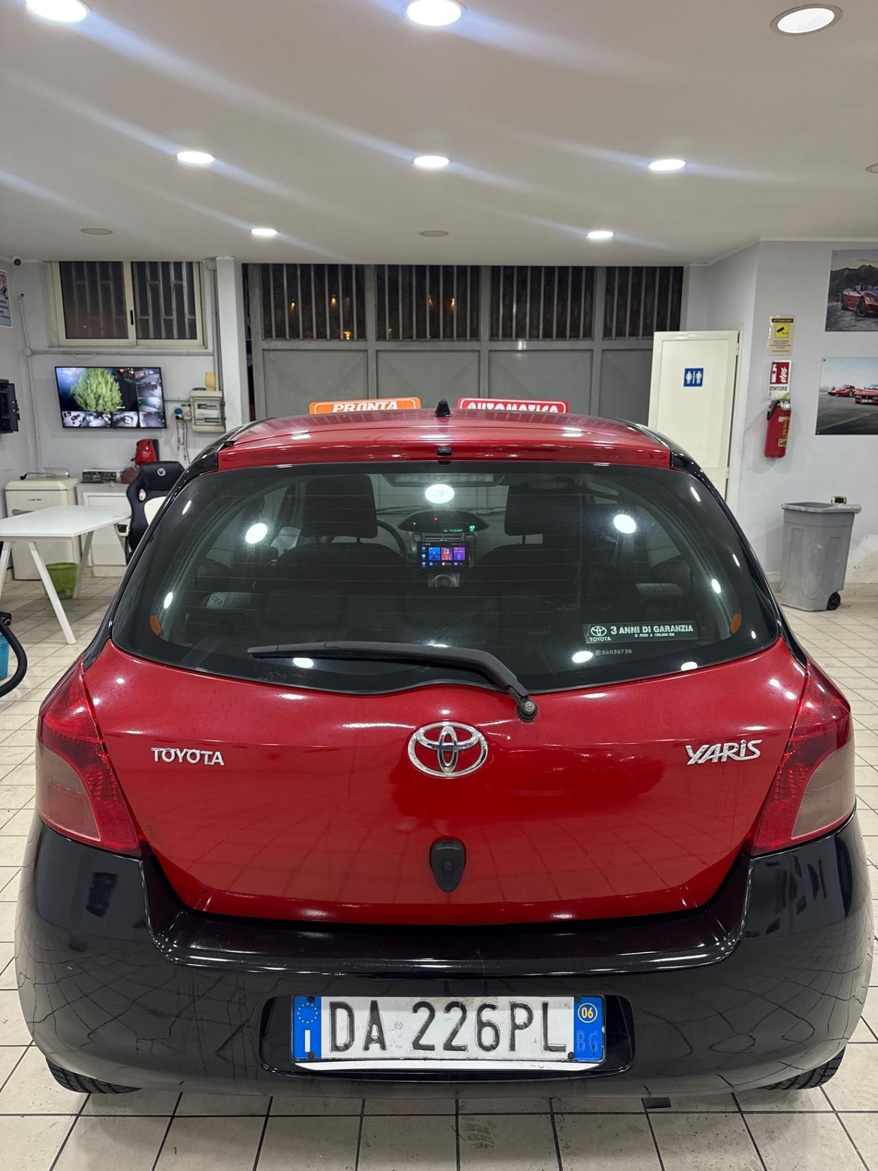 Toyota Yaris 1.3 automatica full optional