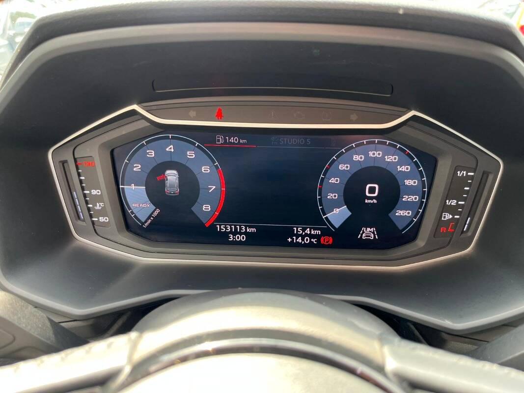 Audi A1 25 1.0 tfsi Admired