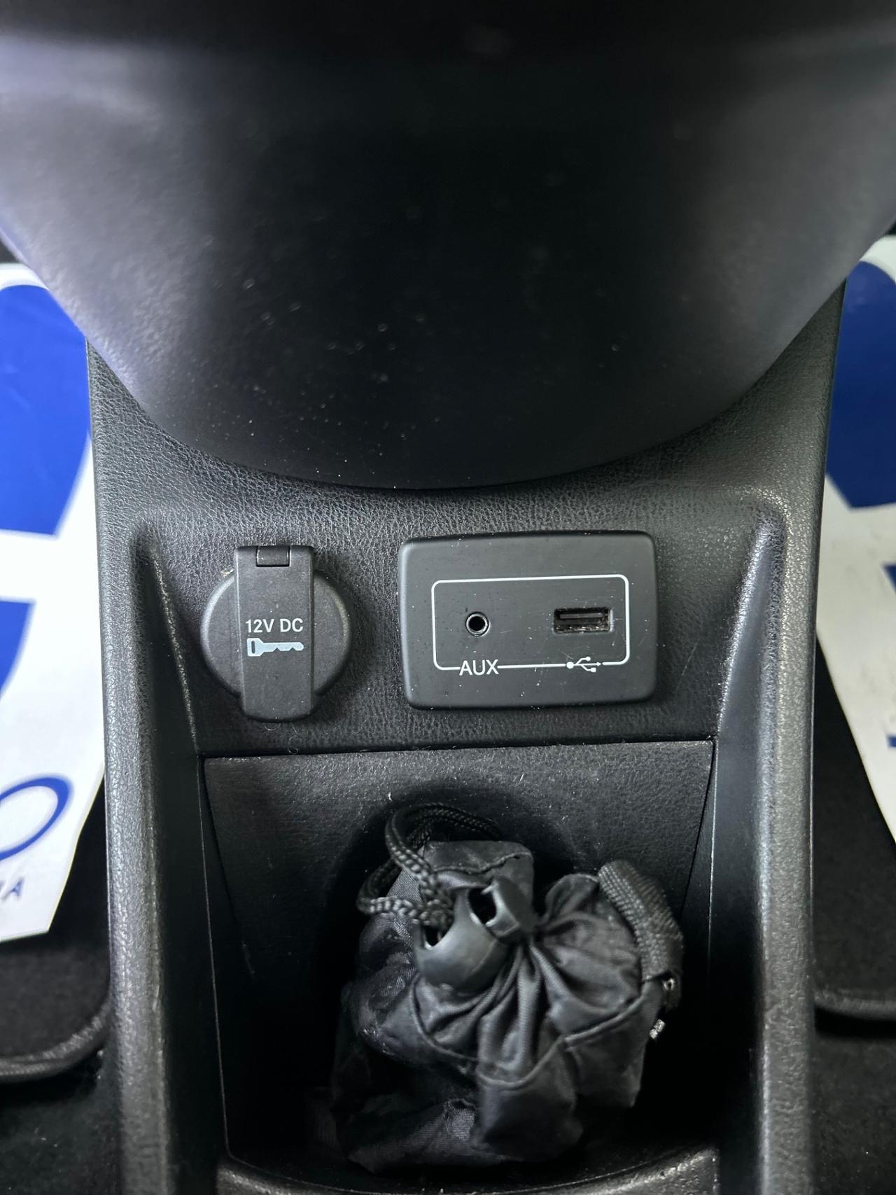 Lancia Ypsilon 1.2 GPL Ecochic Gold