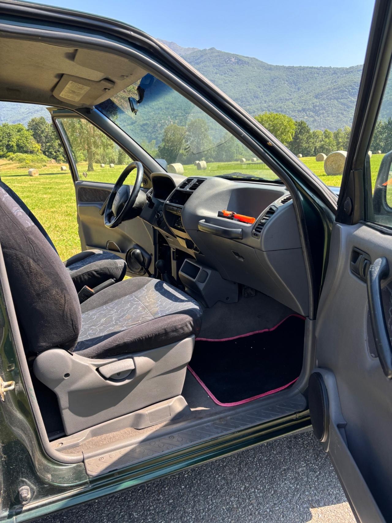 Nissan Terrano AUTOCARRO 2 POSTI ECCELLENTI CONDIZIONI
