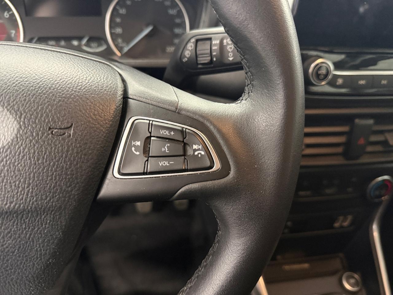 FORD EcoSport - EcoSport 1.0 ecoboost Plus 100cv my19