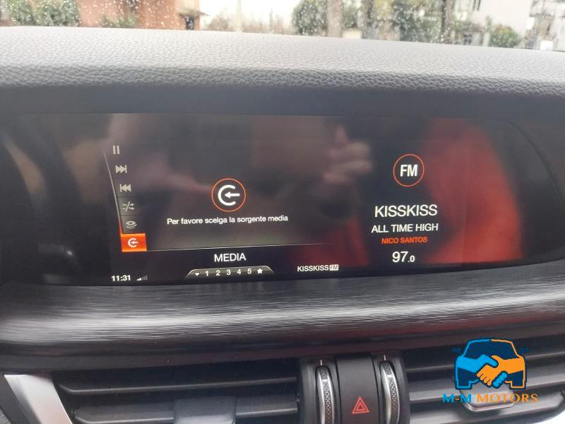 Alfa Romeo Stelvio 2.2 t Business rwd 180cv auto