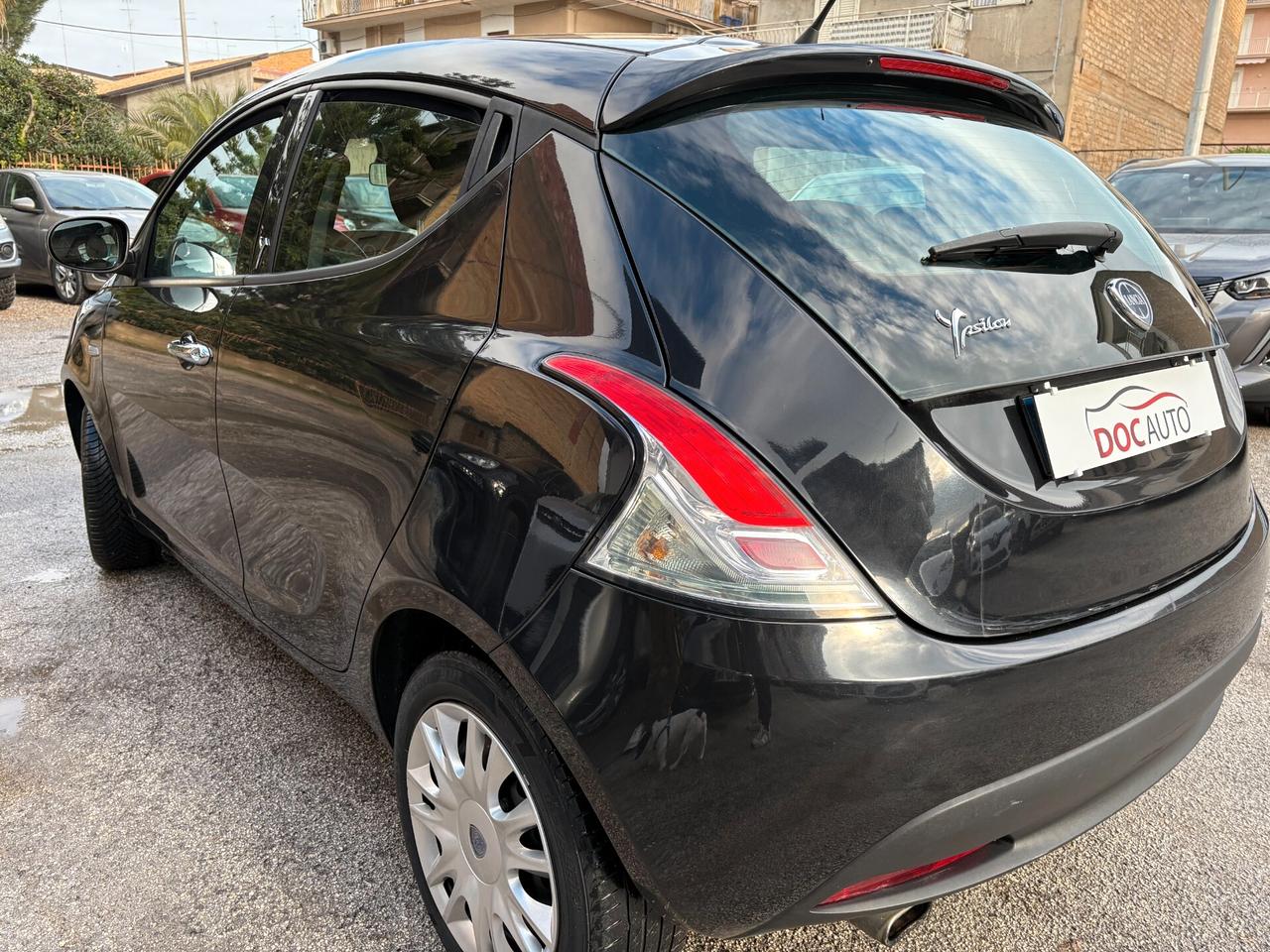 Lancia Ypsilon 1.2 69 CV 5 porte